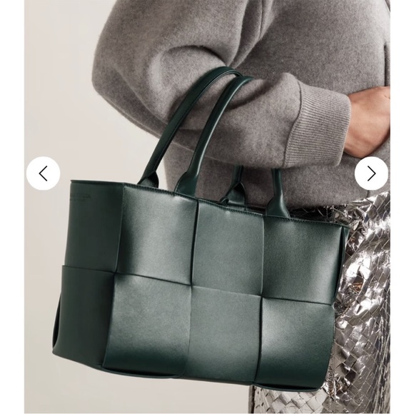Bottega Veneta Arco Small Tote - Picture 2 of 16